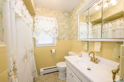 75 Woodvale Drive, North Branford, CT 06472 - Photo 16