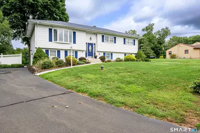 75 Woodvale Drive, North Branford, CT 06472 - Photo 2