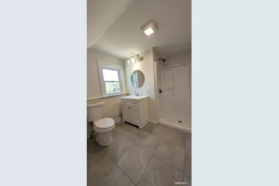 292 Old Colchester Road, Montville, CT 06382 - Photo 18