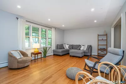 9 Maple Edge Drive, Bloomfield, CT 06002 - Photo 2