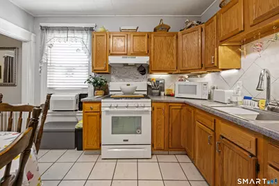 206 Chipman Street, Waterbury, CT 06708 - Photo 6