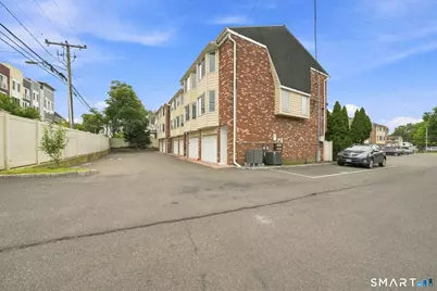 1611 Washington Boulevard #35, Stamford, CT 06902 - Photo 1
