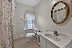 17 Borodell Pl, New London, CT 06320 - Photo 24