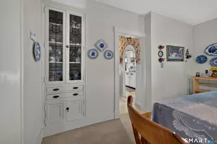 17 Borodell Pl, New London, CT 06320 - Photo 6