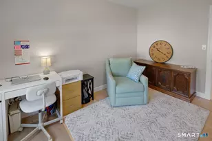 33 Hartman Ave, East Haven, CT 06512 - Photo 14