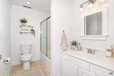 806 Hope Street #1, Stamford, CT 06907 - Photo 12