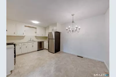 54 Oak Street #13, Middletown, CT 06457 - Photo 6