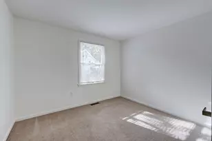 54 Oak St, Middletown, CT 06457 - Photo 14