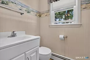 147 Daniel Rd, Hamden, CT 06517 - Photo 18