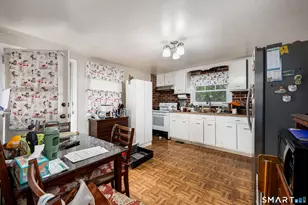 65 Roosevelt Ave, Stamford, CT 06902 - Photo 18