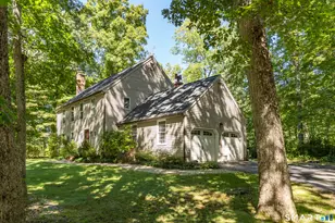 3 Little Hollow Rd, Madison, CT 06443 - Photo 2