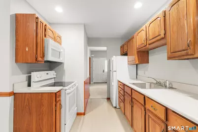 11-13 Hull Street, Shelton, CT 06484 - Photo 10