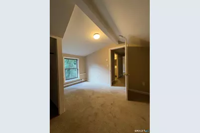 1185 Randolph Road #Back Apartment, Middletown, CT 06457 - Photo 12