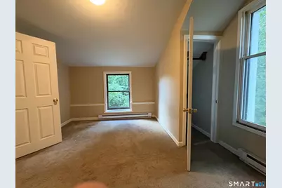 1185 Randolph Road #Back Apartment, Middletown, CT 06457 - Photo 10