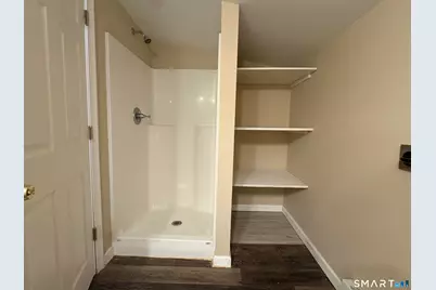 1185 Randolph Road #Back Apartment, Middletown, CT 06457 - Photo 6