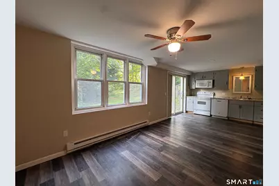 1185 Randolph Road #Back Apartment, Middletown, CT 06457 - Photo 2