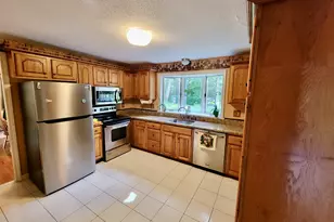 408 Olde Stage Rd, Glastonbury, CT 06033 - Photo 8