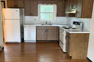 90 Burton St, Watertown, CT 06795 - Photo 4