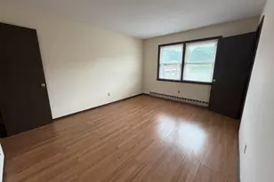 90 Burton St, Watertown, CT 06795 - Photo 8