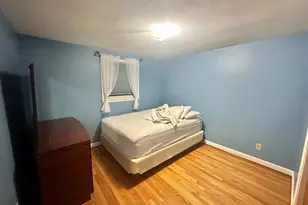 209 Somerset St, West Hartford, CT 06110 - Photo 8
