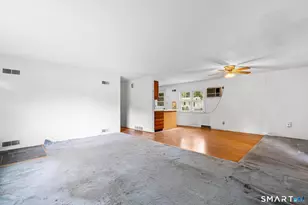 250 Albert Ave, Stratford, CT 06614 - Photo 10