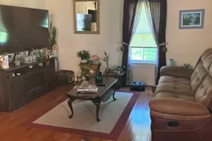 72 West St, New Milford, CT 06776 - Photo 6