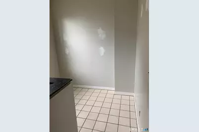 63 Congress Street #063B, Hartford, CT 06114 - Photo 4