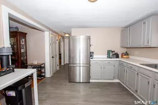 37 Lambert Dr, Norwich, CT 06360 - Photo 6