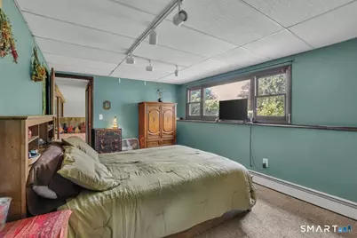 329 Kennedy Road, Manchester, CT 06042 - Photo 36