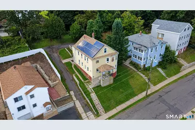 206 Clark Street, New Britain, CT 06051 - Photo 2