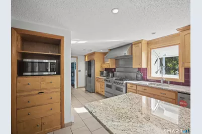 52 Consolation Street, Bristol, CT 06010 - Photo 10