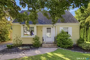 45 Exeter Ave, West Hartford, CT 06110 - Photo 2