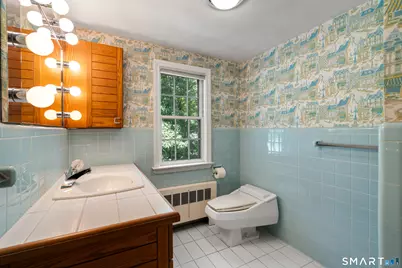 28 Uplands Drive, West Hartford, CT 06107 - Photo 20
