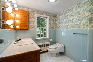 28 Uplands Dr, West Hartford, CT 06107 - Photo 20