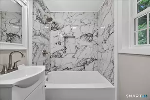 161 Ridgewood Dr, Groton, CT 06355 - Photo 28