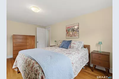 291 Fern Street, West Hartford, CT 06119 - Photo 24
