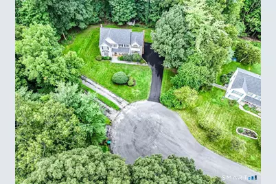26 Bayberry Lane, New Milford, CT 06776 - Photo 4