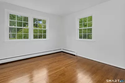 79 Robin Hood Road, Stamford, CT 06907 - Photo 12