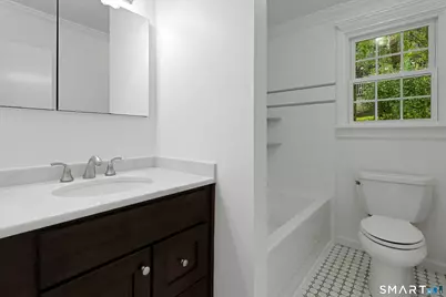 79 Robin Hood Road, Stamford, CT 06907 - Photo 20