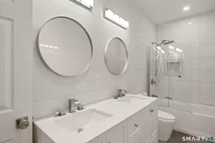 1903 Post Rd, Fairfield, CT 06824 - Photo 16