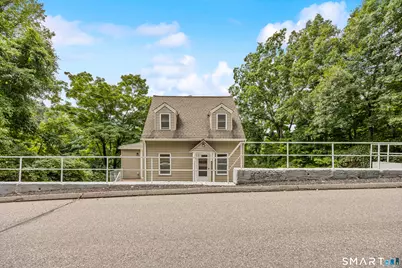 327 Steinmann Avenue, Middlebury, CT 06762 - Photo 1