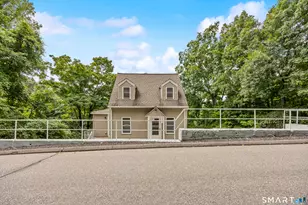 327 Steinmann Ave, Middlebury, CT 06762 - Photo 1