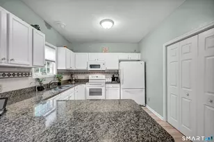 66 Danny's Way, Wallingford, CT 06492 - Photo 10