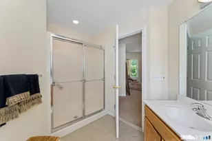 285 Mallard Dr, Orange, CT 06477 - Photo 24