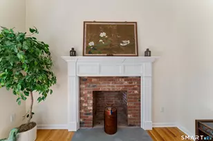 285 Mallard Dr, Orange, CT 06477 - Photo 4