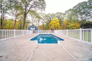 882 Killingworth Rd, Haddam, CT 06441 - Photo 10