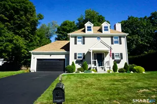 46 Clarence Ct, Middletown, CT 06457 - Photo 2