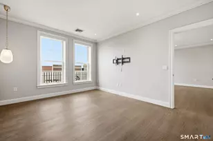 85 Memorial Rd, West Hartford, CT 06107 - Photo 26