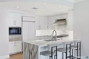 85 Memorial Rd, West Hartford, CT 06107 - Photo 2