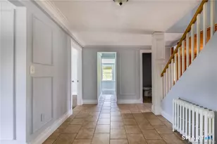 480 Ezra St, Bridgeport, CT 06606 - Photo 8